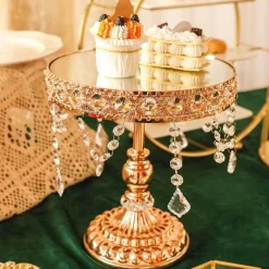 Elegance at the Table Küche & Esszimmer-Eleganter Dessertständer aus Kristallglas – vergoldeter Kuchenständer