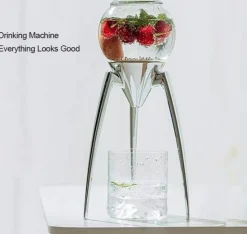 The Cozy Mug Küche & Esszimmer-Eleganter dreibeiniger Filterkaffee-/Teebereiter – Stilvolle Brühstation