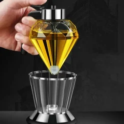 Space Savvy Küche & Esszimmer-Eleganter Ölspender - Ausgießflasche aus Glas