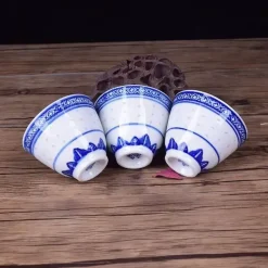 Elegance at the Table Küche & Esszimmer-Elegantes blau-weißes Teetassen-Set aus Keramik – handgefertigtes Teezubehör