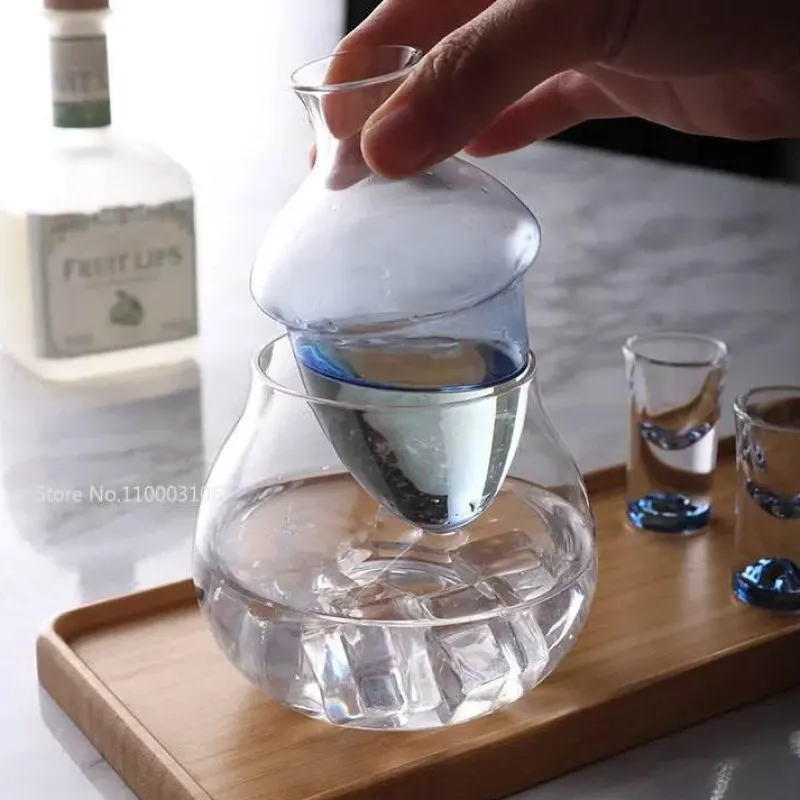 Plates u0026 More Küche & Esszimmer-Elegantes Set aus Weinkaraffe und Eiskrug aus Glas – Zubehör für die Hausbar