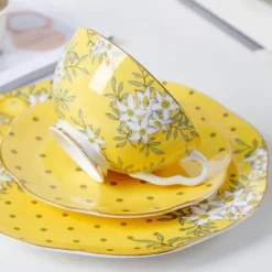 Feast u0026 Flair Küche & Esszimmer-Elegantes Teeservice aus Knochenporzellan – Zitronenbaum-Tasse und Untertasse, Schwarztee-Set