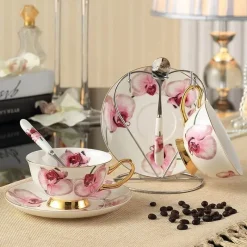 Feast u0026 Flair Küche & Esszimmer-Elegantes Teetassen-Set aus Bone China – 200 ml Kaffeetassen für ein romantisches britisches Café