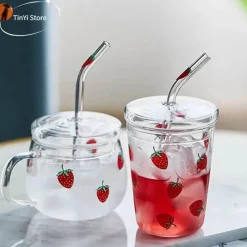 Plates u0026 More Küche & Esszimmer-Erdbeerglasbecher – süßes hitzebeständiges Trinkgefäß mit Strohhalm, 300–350 ml