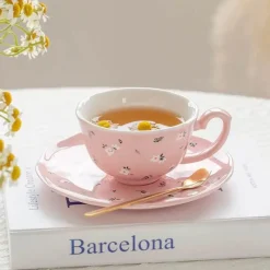 Plates u0026 More Küche & Esszimmer-Espressotassen-Set aus Keramik – Hochwertige Tassen mit Untertasse und Löffel