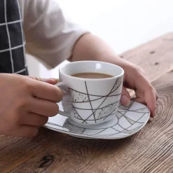 Elegance at the Table Küche & Esszimmer-Eurydome Porzellan-Tafelservice – Elegantes Esstischgeschirr