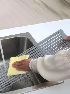 Cozy Living Küche & Esszimmer-Faltbarer Abtropfständer für die Spüle – platzsparender Küchen-Organizer