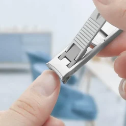 PureGlow Männerpflege|Frauenpflege-Faltbarer Nagelknipser aus Edelstahl – 3-in-1-Pflegewerkzeug