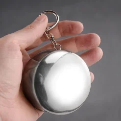 Adventure Basecamp Camping Im Freien|Küche & Esszimmer-Faltbarer tragbarer Campingbecher aus Edelstahl mit Schlüsselanhänger