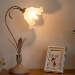 Glow u0026 Shade Beleuchtung-Florale Tischlampe - Elegantes romantisches Nachtlicht