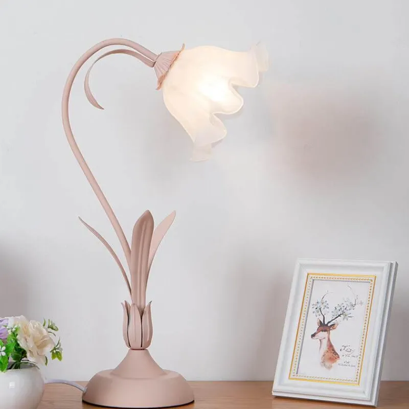 Glow u0026 Shade Beleuchtung-Florale Tischlampe - Elegantes romantisches Nachtlicht