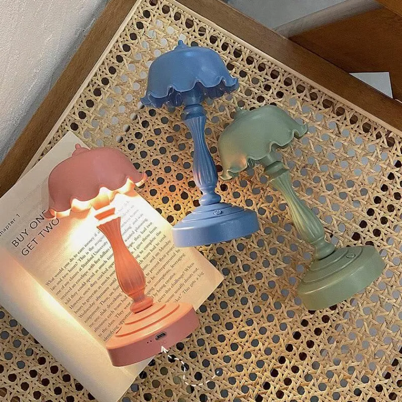 The Light Loft Beleuchtung-Flower Curling LED Nachtlampe - Dekoratives Tischlicht