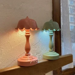 The Light Loft Beleuchtung-Flower Curling LED Nachtlampe - Dekoratives Tischlicht