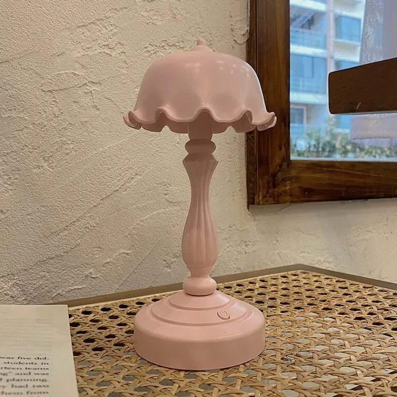 The Light Loft Beleuchtung-Flower Curling LED Nachtlampe - Dekoratives Tischlicht