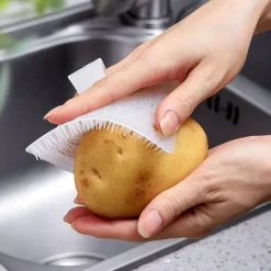 The Culinary Kit Küche & Esszimmer-Gemüsereinigungsbürste - Multifunktionales Küchenwerkzeug