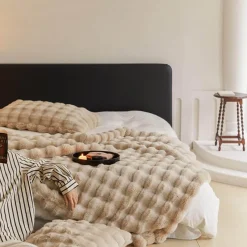 Cozy Haven Bettzeug-Genevieve Pelz-Überwurfdecke – weiche, gemütliche Dekodecke