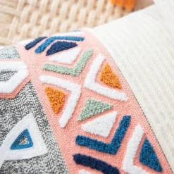 The Cushion Corner Bettzeug-Geometrischer Kissenbezug mit Quaste – besticktes Kissen für die Inneneinrichtung
