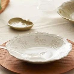 Elegance at the Table Küche & Esszimmer-Geprägter Suppenteller aus Keramik – Essgeschirr im französischen Stil