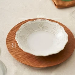 Elegance at the Table Küche & Esszimmer-Geprägter Suppenteller aus Keramik – Essgeschirr im französischen Stil