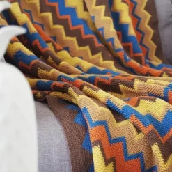 Wrap u0026 Relax Bettzeug-Gestreifte gestrickte Sofadecke – gemütliches Wohndekor-Accessoire