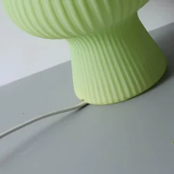 Bright Accents Beleuchtung-Gestreifte Pilz-Tischlampe – Stilvolle Glasleuchte