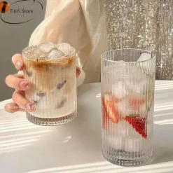 Plates u0026 More Küche & Esszimmer-Gestreiftes Kaffeetassen-Set aus Glas – vielseitiges Trinkgeschirr für Kaffee, Tee, Wein