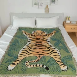 Snug u0026 Soft Bettzeug-Gestrickte Gobelindecke – Leichte, luxuriöse Dekodecke für das Wohnzimmer im Freien