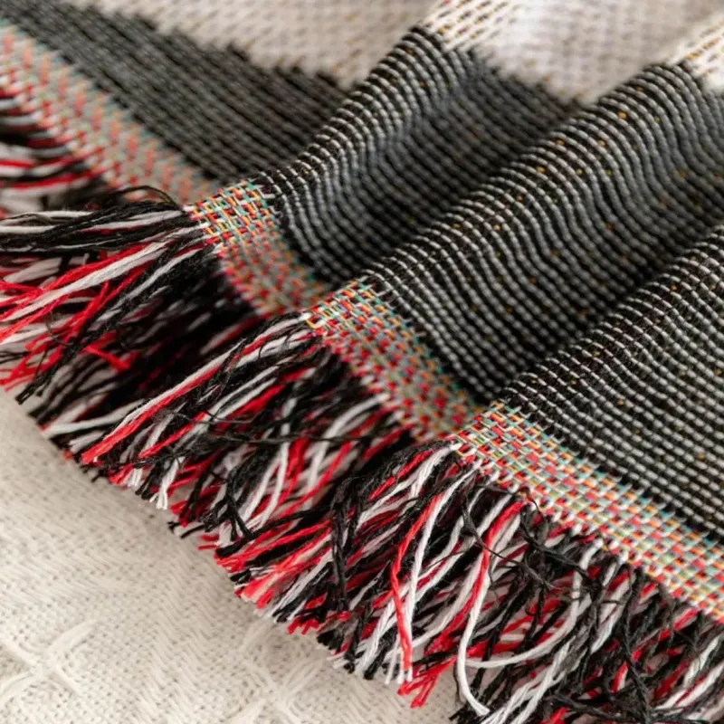 Snug u0026 Soft Bettzeug-Gestrickte Gobelindecke – Leichte, luxuriöse Dekodecke für das Wohnzimmer im Freien