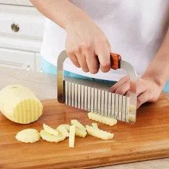 Tom Küche & Esszimmer-Gewellter Kartoffelschneider - Pommes-Frites-Zerkleinerer aus Edelstahl, Gemüseschneider