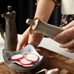 Elegance at the Table Küche & Esszimmer-Gewürztopf aus Keramik – eleganter Spender für Olivenöl, Sojasauce und Essig