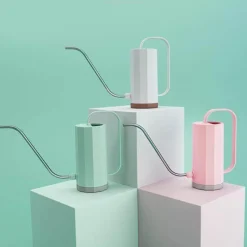 Nomad Gear Camping Im Freien|Outdoor-Artikel-Gießkanne mit Schwanenhals – elegantes geometrisches Design