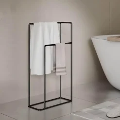 Serene Splash Badezimmer-Giorgia Towel Rack - Stylish Bath Organizer