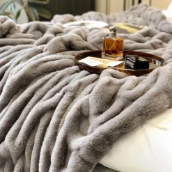 Cozy Haven Bettzeug-Giulio Decke – Kuschelweicher Überwurf für die Heimdekoration