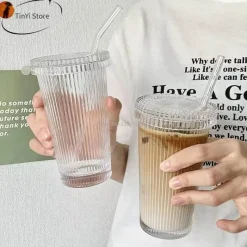 Plates u0026 More Küche & Esszimmer-Glasbecher mit japanischem Streifenmuster und Strohhalm – ideal für Kaffee, Tee und Geschenke