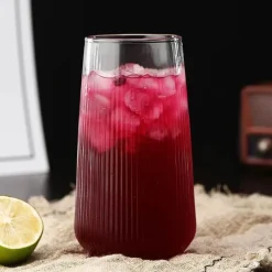 Plates u0026 More Küche & Esszimmer-Glasbecher-Set mit Deckel und Strohhalm – vielseitiges Trinkgeschirr für Tee, Kaffee, Saft und Milch