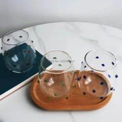 Plates u0026 More Küche & Esszimmer-Glasbecher-Set mit Wellendesign und Punkten – Stilvolle Kaffeetassen