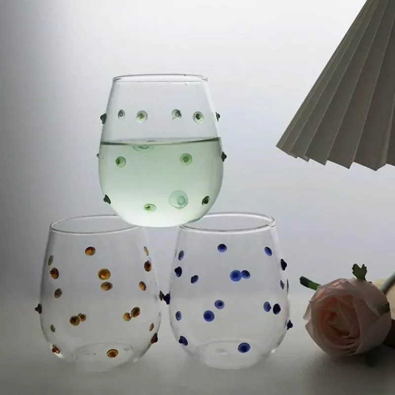 Plates u0026 More Küche & Esszimmer-Glasbecher-Set mit Wellendesign und Punkten – Stilvolle Kaffeetassen