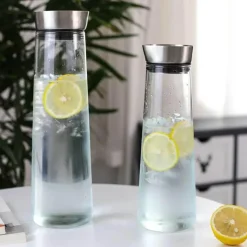 Plates u0026 More Küche & Esszimmer-Glaswasserflasche mit Edelstahldeckel – 1,5 l