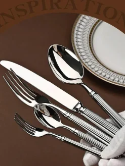 Elegance at the Table Küche & Esszimmer-Goldfarbenes Edelstahl-Besteckset – 4-teiliges elegantes Essbesteck