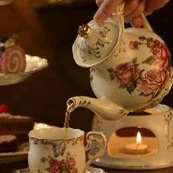 Elegance at the Table Küche & Esszimmer-Große Teekanne aus Porzellan – Europäische Keramik-Teekanne für Nachmittagstee und Kaffee