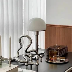 Bright Accents Beleuchtung-Halbkugelförmige Tischlampe aus Glas – stilvolle, moderne Akzentbeleuchtung für die Inneneinrichtung