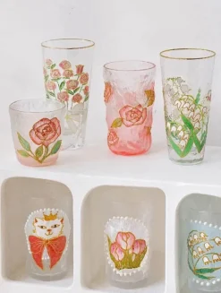 Plates u0026 More Küche & Esszimmer-Handbemalte Teetasse aus Glas – Einzigartiges Weihnachtsgeschenk für Zuhause oder das Büro