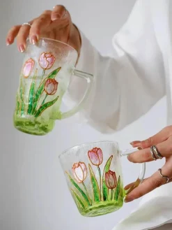 Plates u0026 More Küche & Esszimmer-Handbemalte Teetasse aus Glas – Einzigartiges Weihnachtsgeschenk für Zuhause oder das Büro