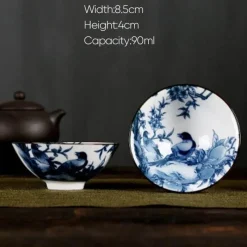 Plates u0026 More Küche & Esszimmer-Handbemaltes Teetassen-Set aus blau-weißem Porzellan – dekoratives Teegeschirr