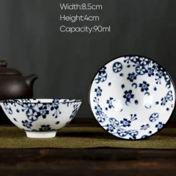 Plates u0026 More Küche & Esszimmer-Handbemaltes Teetassen-Set aus blau-weißem Porzellan – dekoratives Teegeschirr