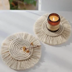 The Gilded Nest Wohndeko-Handgefertigter nordischer Makramee-Untersetzer - Tassentuch-Dekor