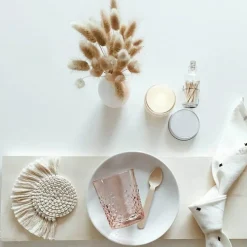 The Gilded Nest Wohndeko-Handgefertigter nordischer Makramee-Untersetzer - Tassentuch-Dekor