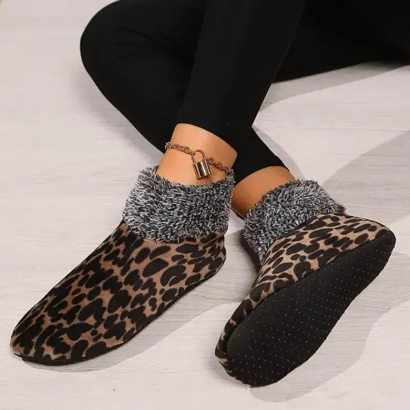 Damen Everly u0026 Lace Damenbekleidung-Hausschuhe für Damen mit Leopardenmuster – gemütliche Hausschuhe mit Tiermuster