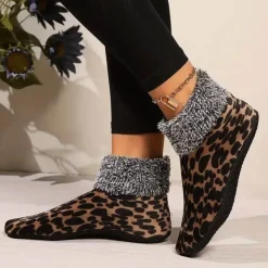 Damen Everly u0026 Lace Damenbekleidung-Hausschuhe für Damen mit Leopardenmuster – gemütliche Hausschuhe mit Tiermuster