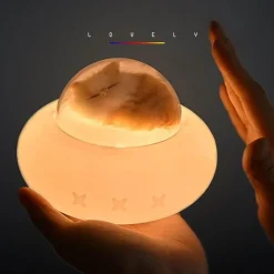 Bright Accents Beleuchtung-Haustier-Raumschiff-Nachtlicht – Niedliche Silikonlampe für Haustiere